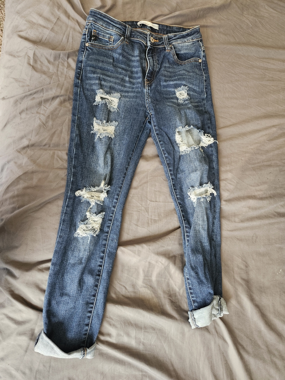 Womens sz 27 Maurices KanCan Distressed Jeans